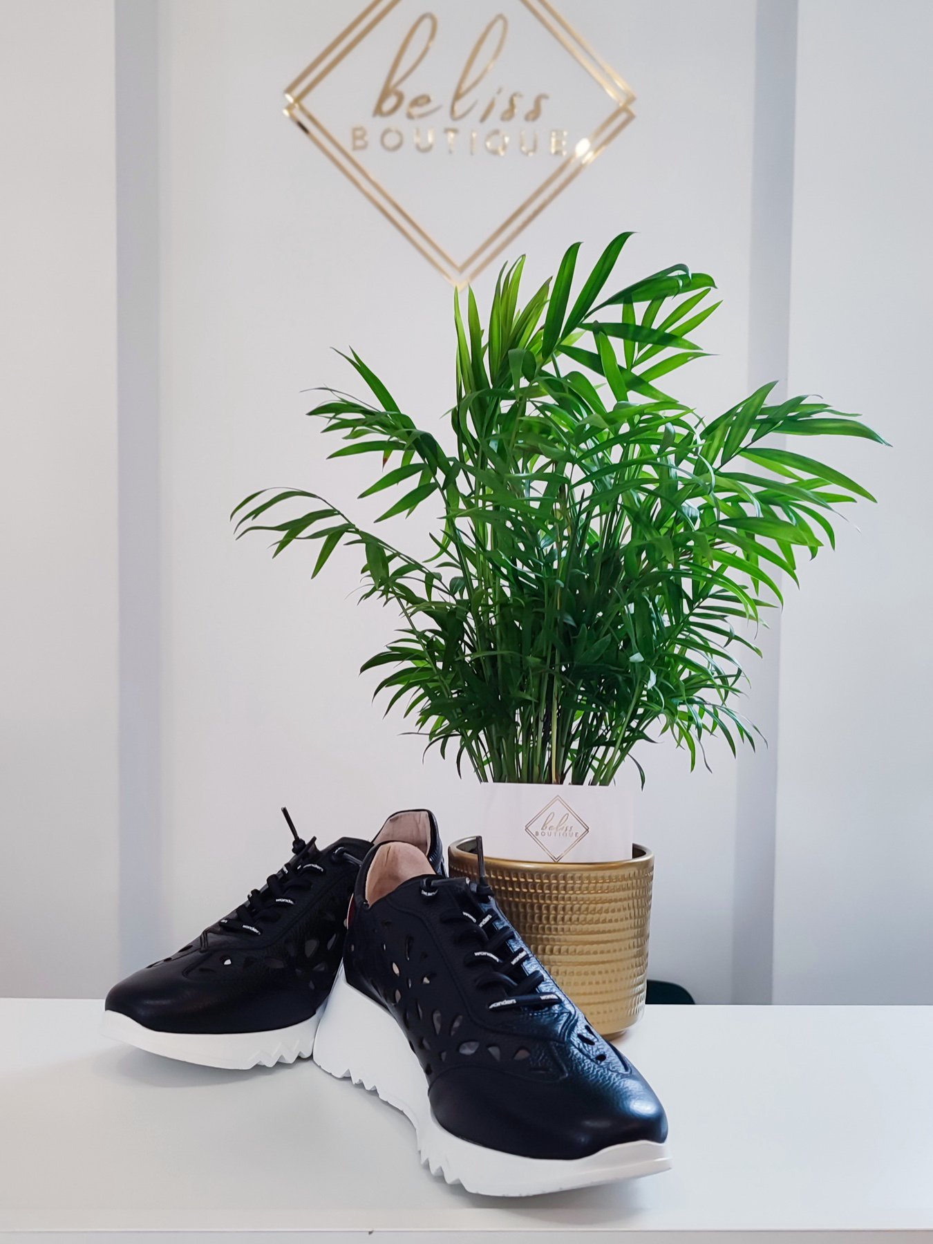 SNEAKERSY-WONDERS-E-6705-CZARNE-4 SNEAKERSY AŻUROWE E-6705